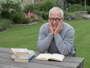 Comment protéger son épargne de l’inflation à la retraite : stratégies simples pour seniors au Royaume-Uni