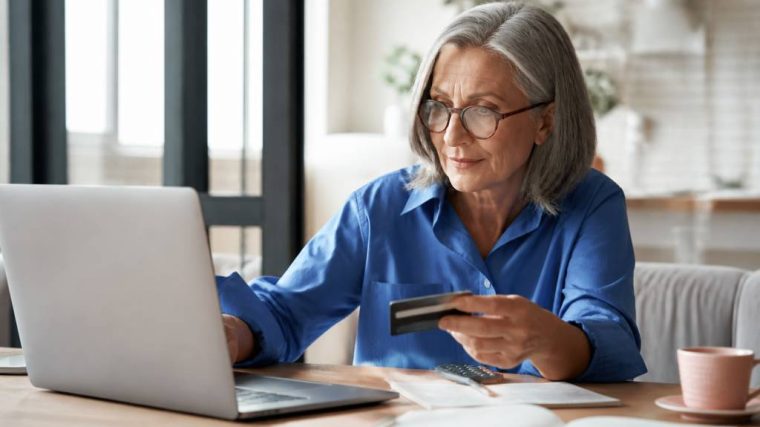 0 balance transfer credit card offers: what older borrowers should know